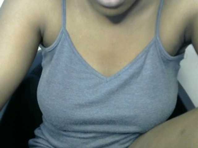 Drippypussy07 live cam preview