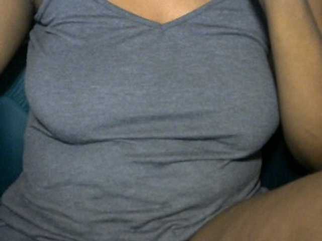Drippypussy07 live cam on BongaCams