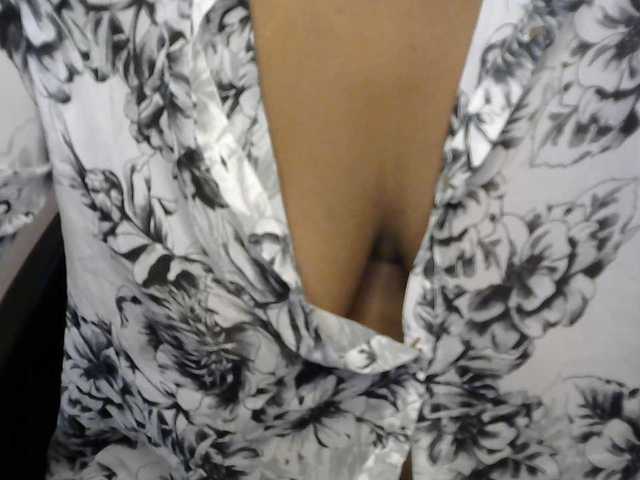 Drippypussy07 live cam on BongaCams