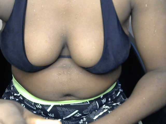 Drippypussy07 live cam on BongaCams