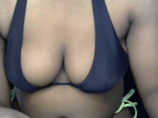 Drippypussy07 live cam on BongaCams