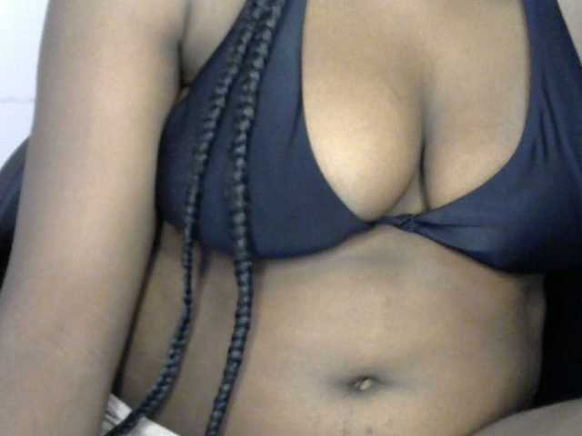 Drippypussy07 live cam on BongaCams