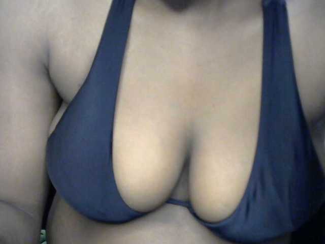 Drippypussy07 live cam on BongaCams