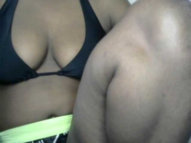 Drippypussy07 live cam on BongaCams