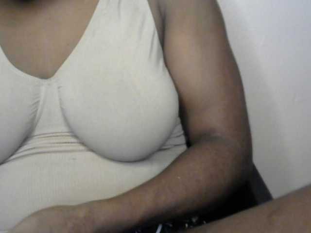 Drippypussy07 live cam on BongaCams