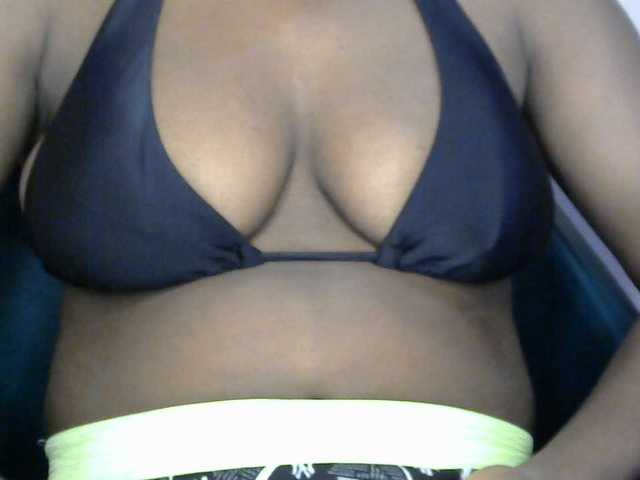 Drippypussy07 live cam on BongaCams