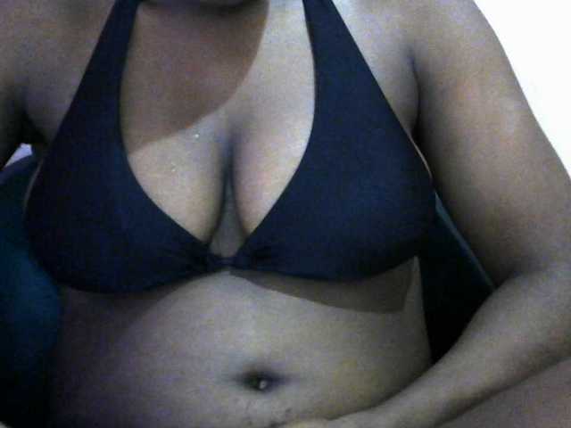 Drippypussy07 live cam on BongaCams