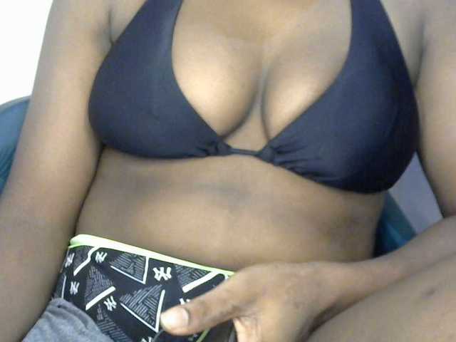 Drippypussy07 live cam preview