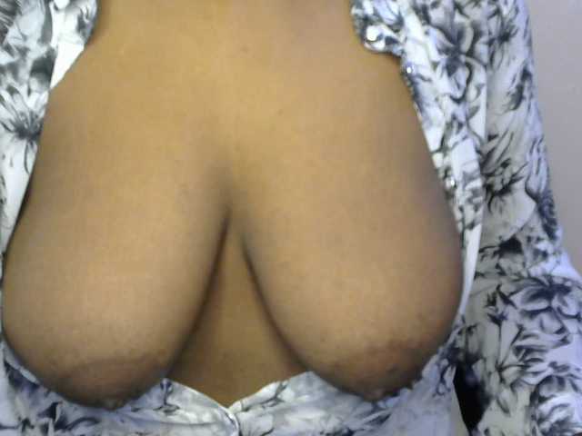 Drippypussy07 live cam on BongaCams