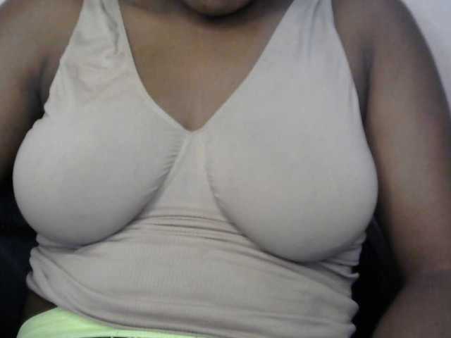 Drippypussy07 live cam on BongaCams