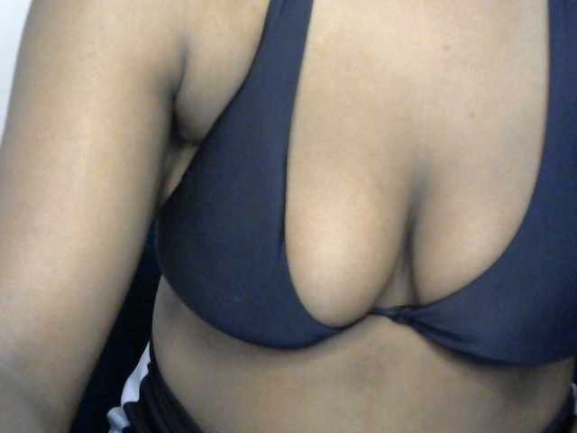 Drippypussy07 live cam on BongaCams