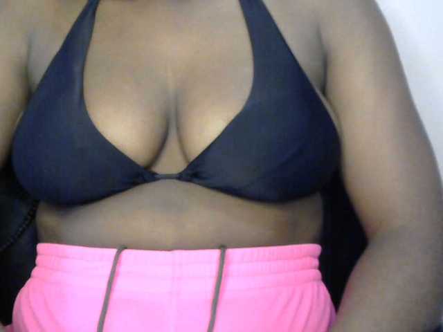 Drippypussy07 live cam on BongaCams