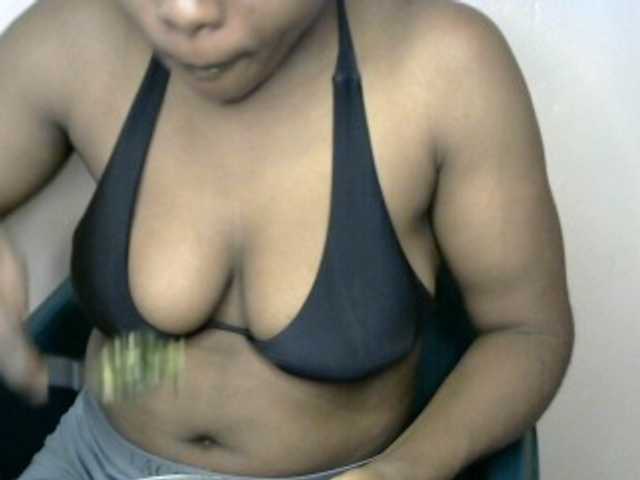 Drippypussy07 live cam on BongaCams