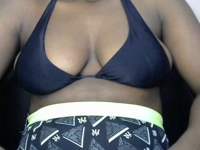 Drippypussy07 live cam on BongaCams