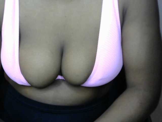 Drippypussy07 live cam on BongaCams