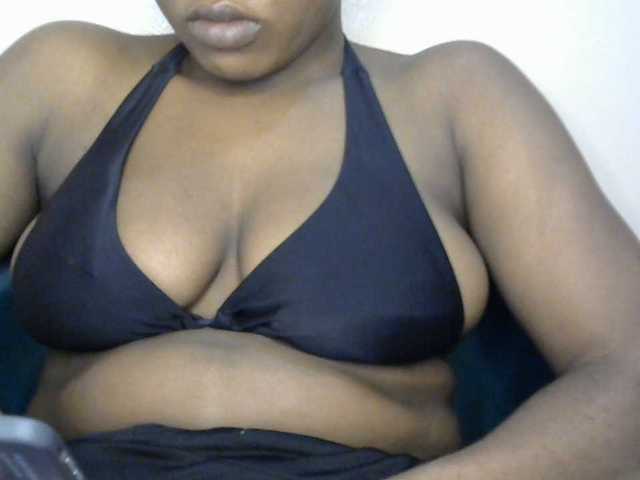 Drippypussy07 live cam on BongaCams