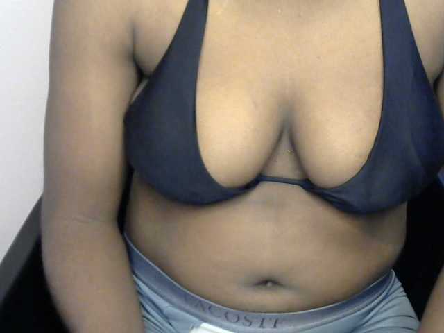 Drippypussy07 live cam on BongaCams