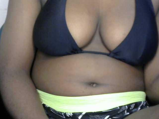Drippypussy07 live cam on BongaCams