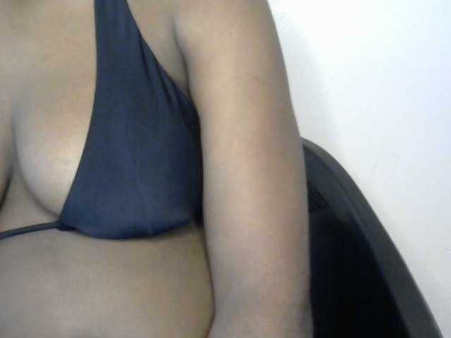 Drippypussy07 live cam on BongaCams