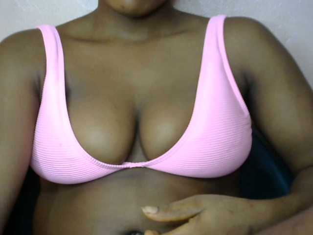 Drippypussy07 live cam on BongaCams