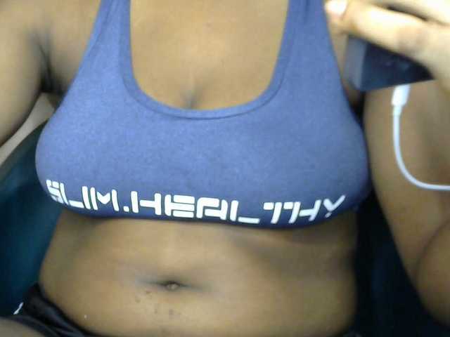 Drippypussy07 live cam on BongaCams