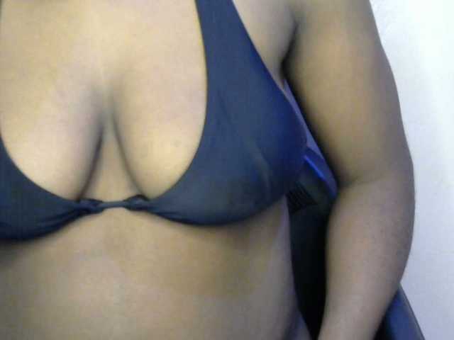Drippypussy07 live cam on BongaCams