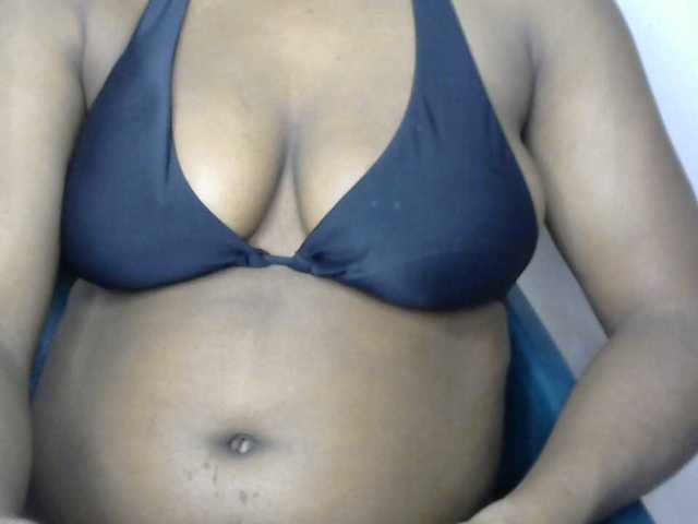Drippypussy07 live cam on BongaCams