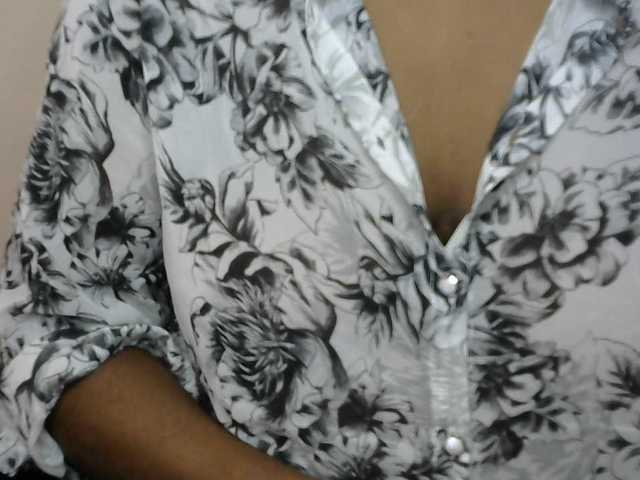 Drippypussy07 live cam on BongaCams
