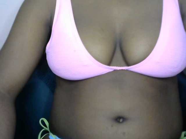 Drippypussy07 live cam on BongaCams