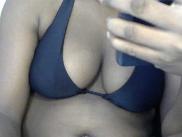 Drippypussy07 live cam on BongaCams
