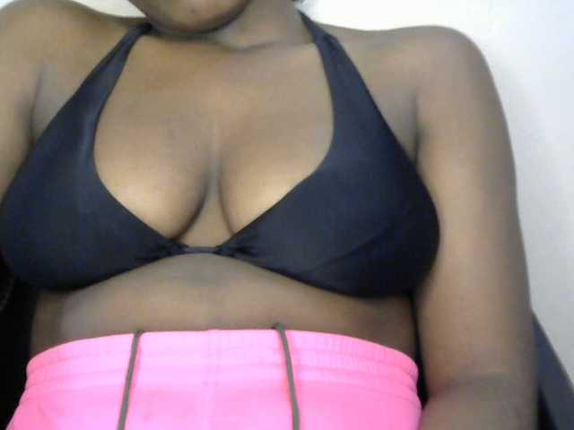 Drippypussy07 live cam on BongaCams
