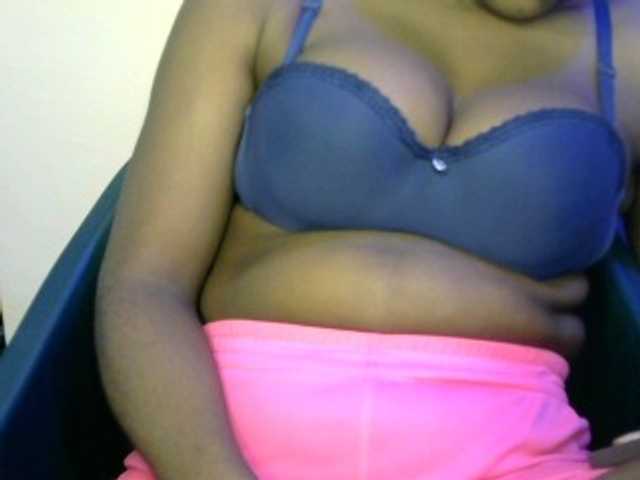 Drippypussy07 live cam on BongaCams