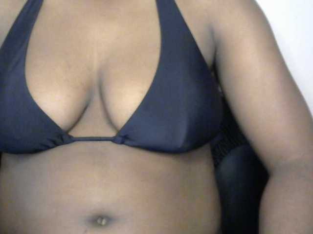 Drippypussy07 live cam on BongaCams