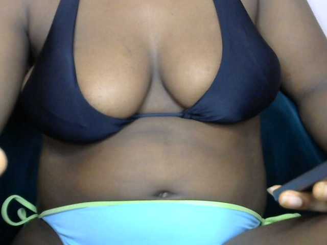 Drippypussy07 live cam on BongaCams