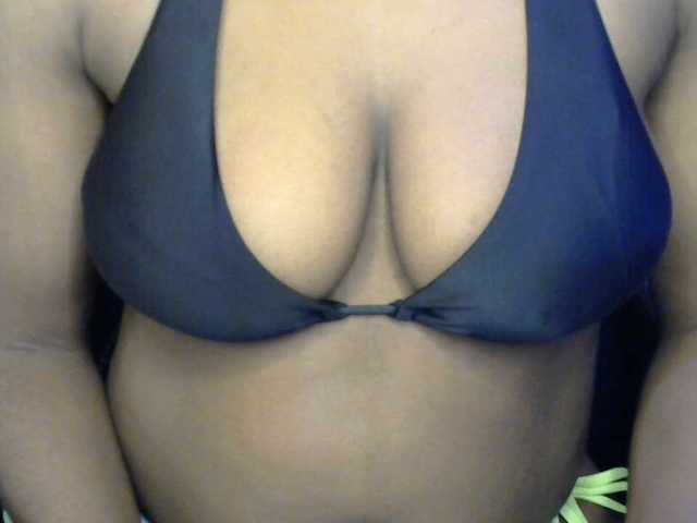 Drippypussy07 live cam on BongaCams