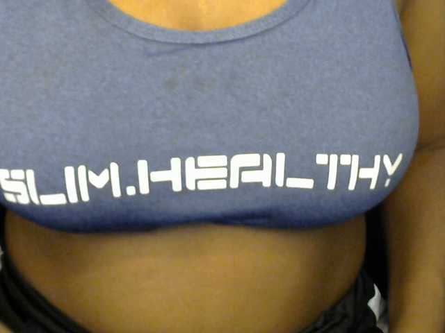 Drippypussy07 live cam on BongaCams