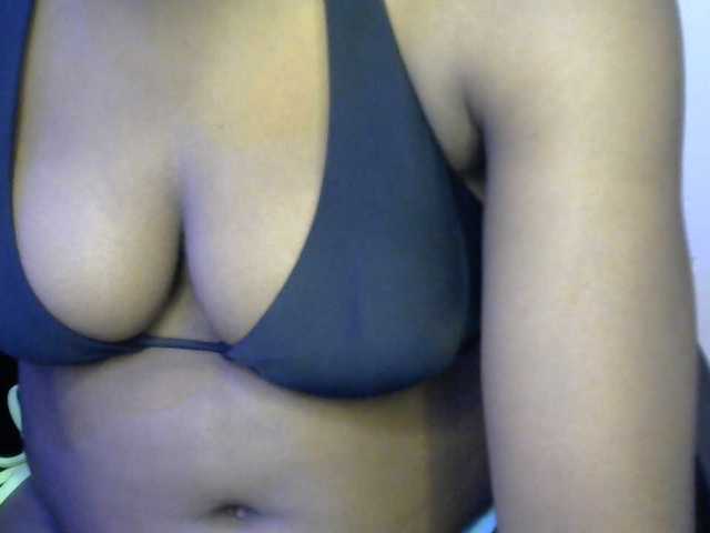 Drippypussy07 live cam on BongaCams