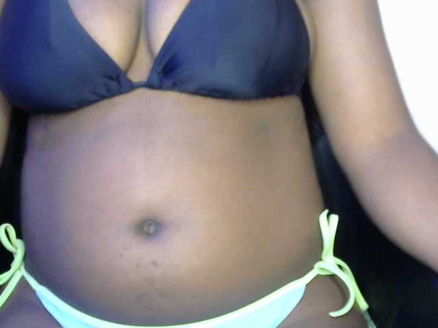 Drippypussy07 live cam on BongaCams