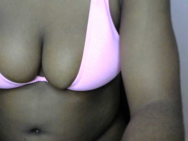 Drippypussy07 live cam on BongaCams