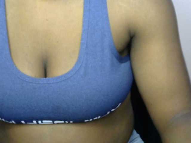Drippypussy07 live cam on BongaCams