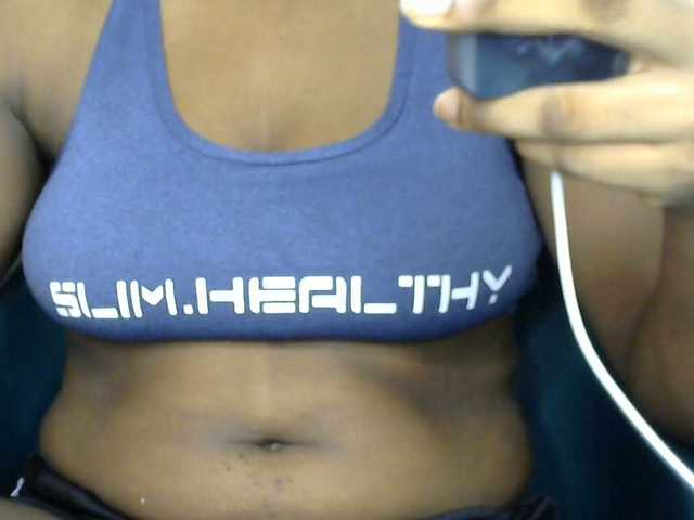 Drippypussy07 live cam on BongaCams