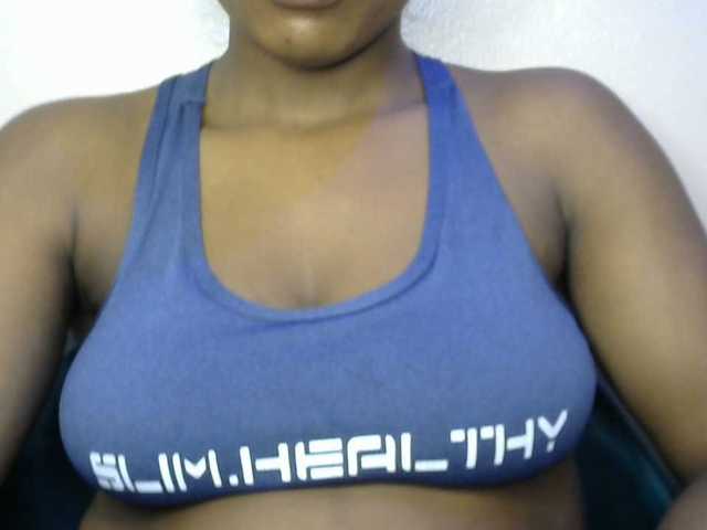 Drippypussy07 live cam on BongaCams