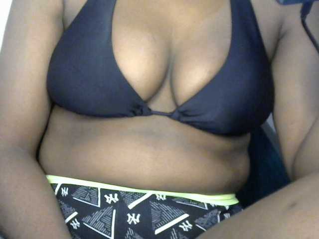 Drippypussy07 live cam on BongaCams