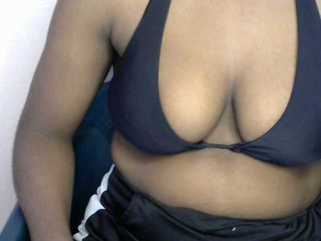 Drippypussy07 live cam on BongaCams