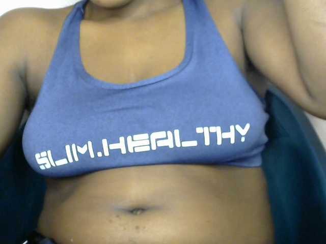 Drippypussy07 live cam on BongaCams