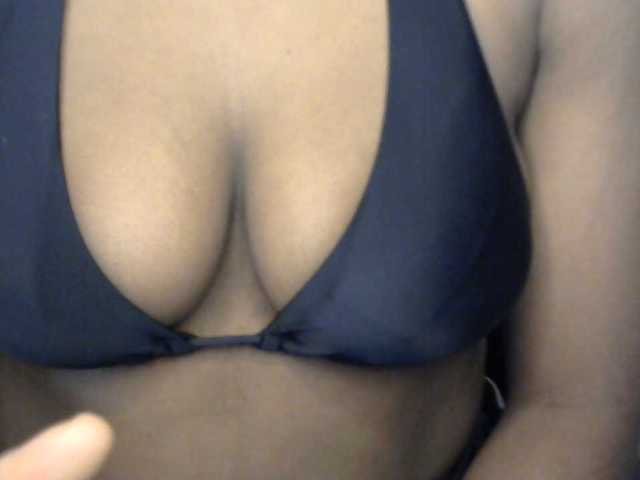 Drippypussy07 live cam on BongaCams