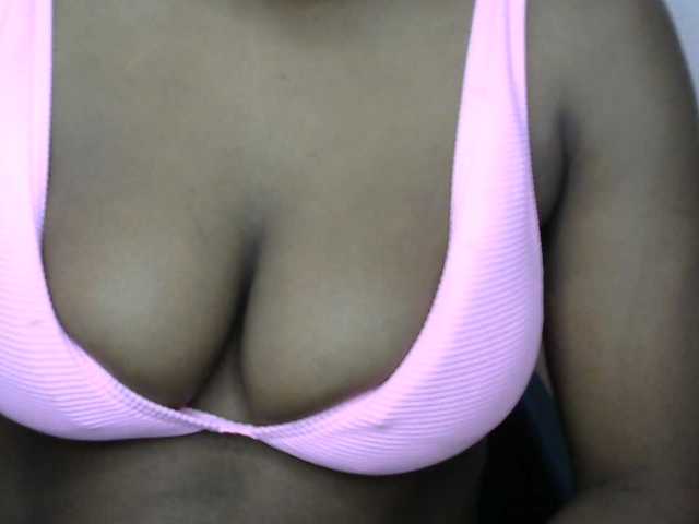Drippypussy07 live cam on BongaCams