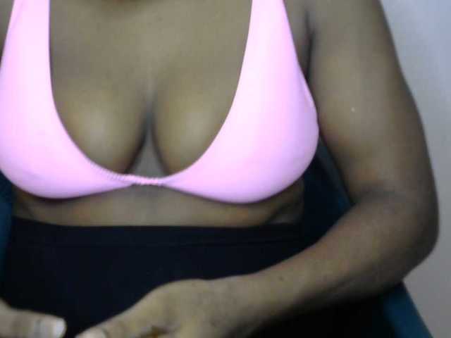Drippypussy07 live cam on BongaCams