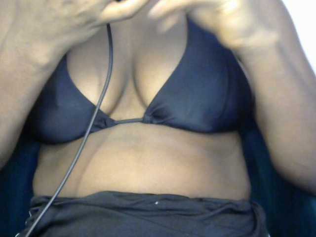 Drippypussy07 live cam on BongaCams