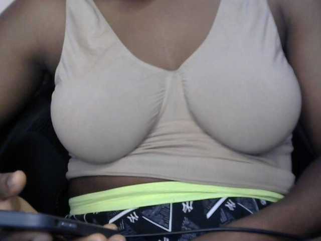Drippypussy07 live cam on BongaCams